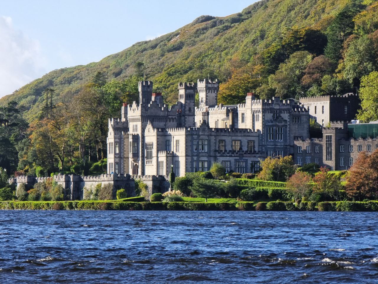 Kylemore修道院远景
